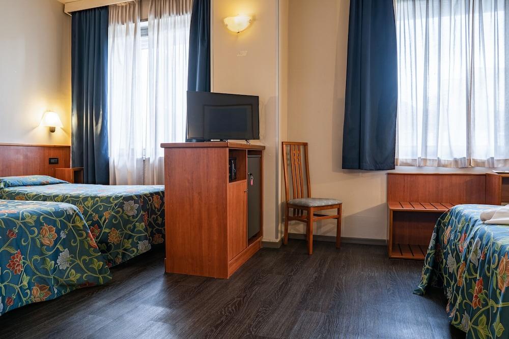 B&B Hotel Torino President Esterno foto
