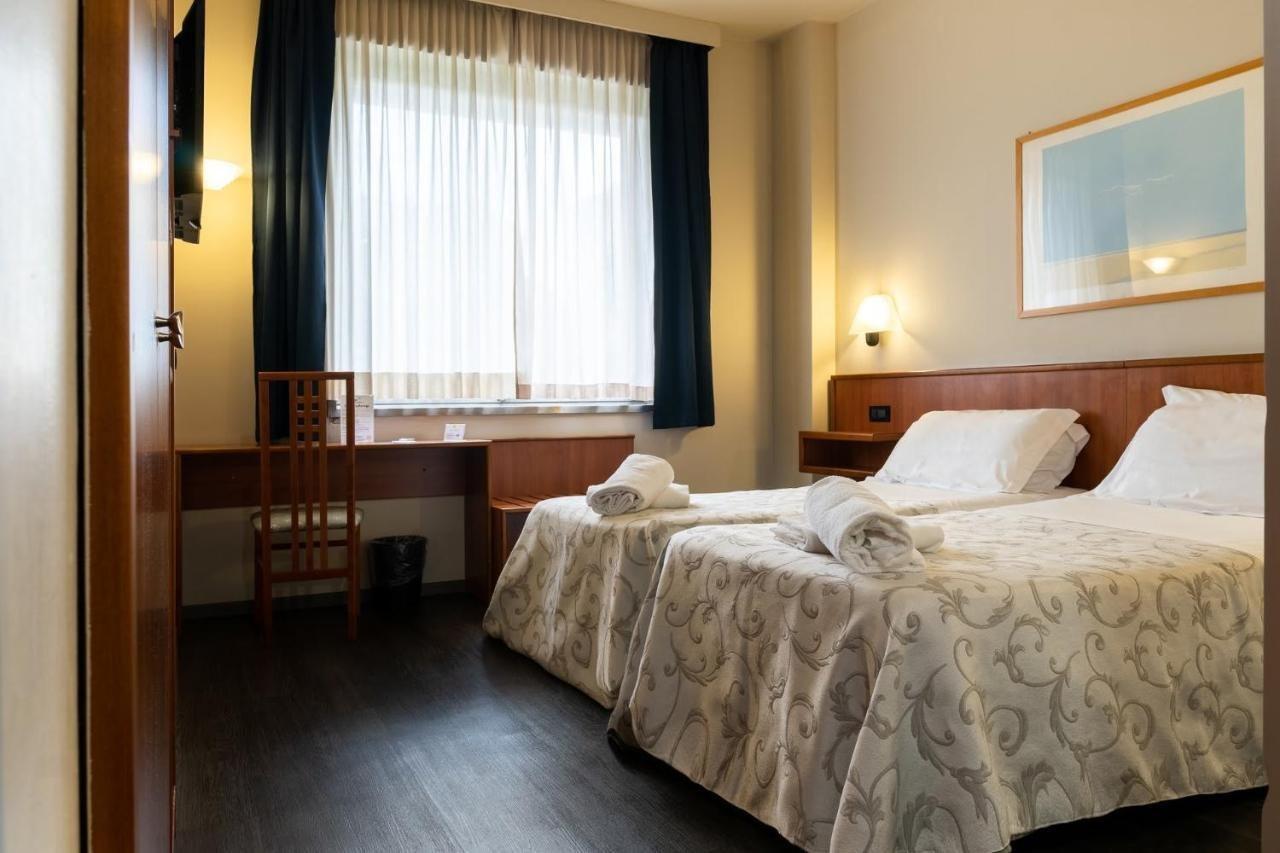 B&B Hotel Torino President Esterno foto