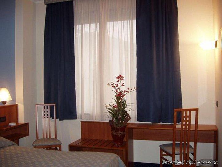 B&B Hotel Torino President Esterno foto