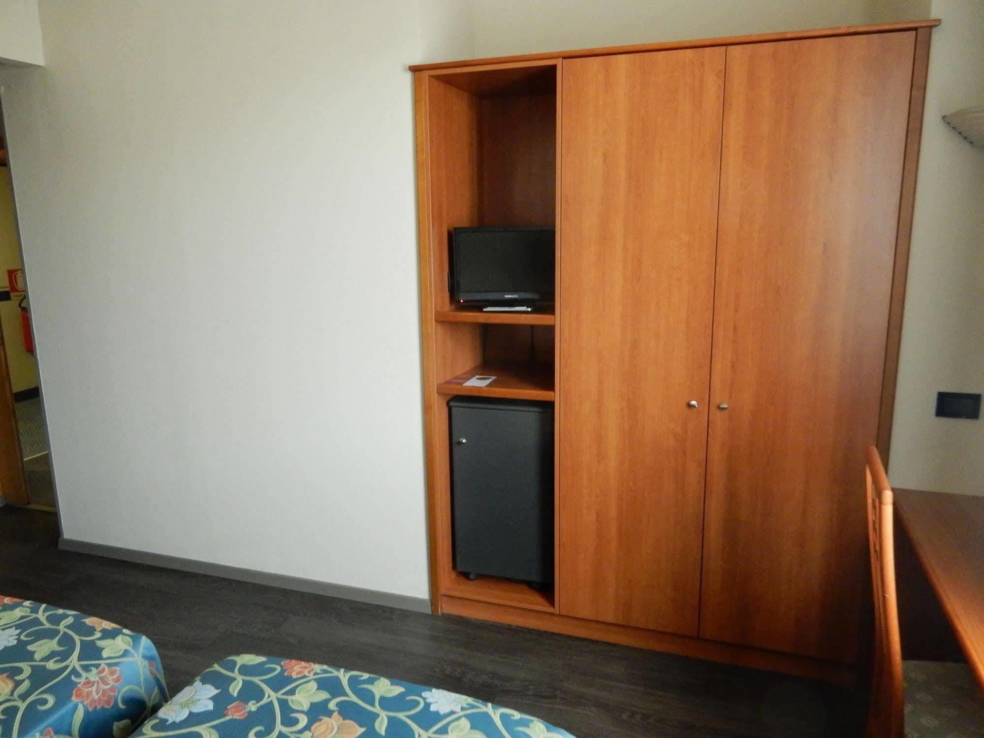 B&B Hotel Torino President Esterno foto